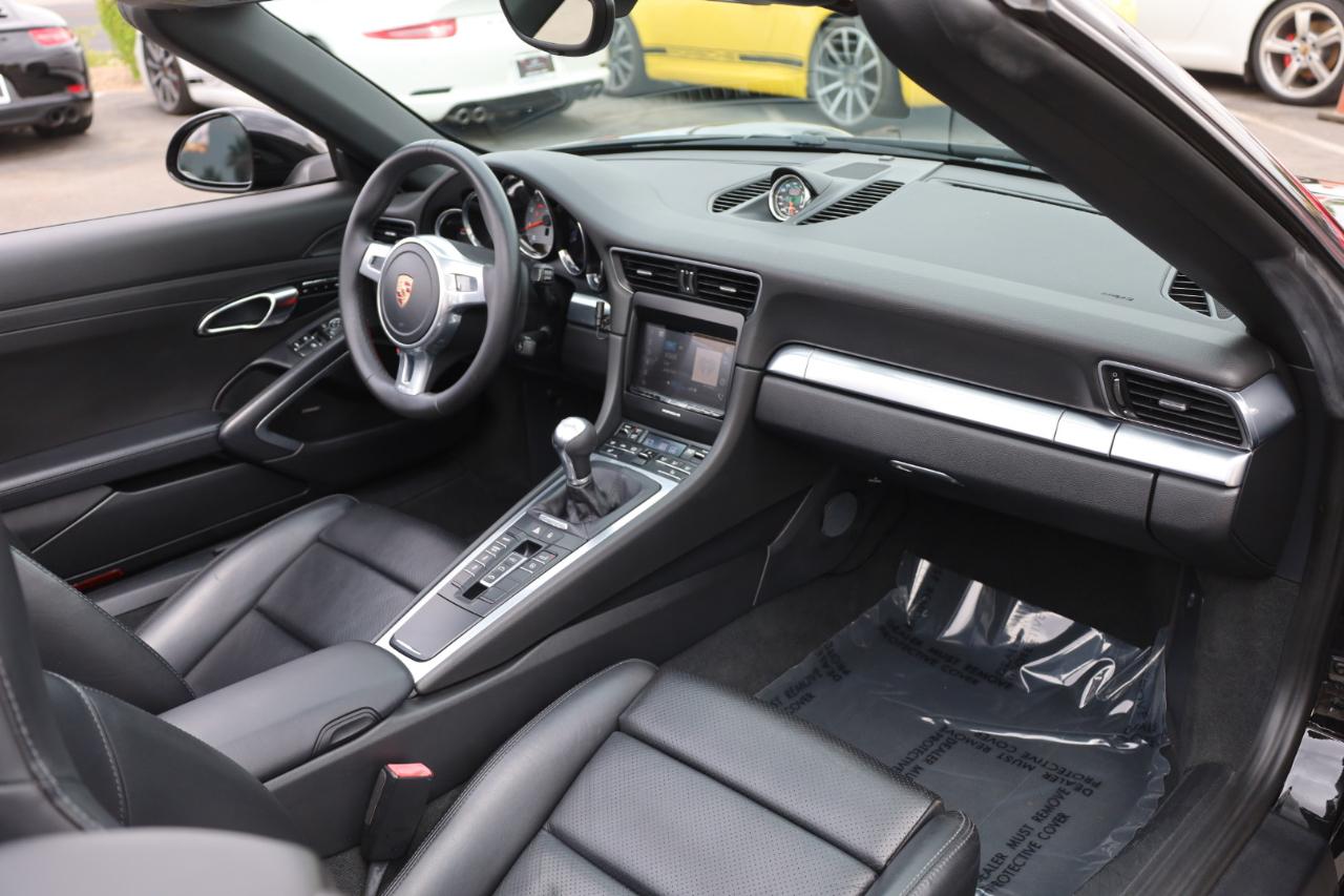 Porsche 911 Carrera S Cabriolet 2015