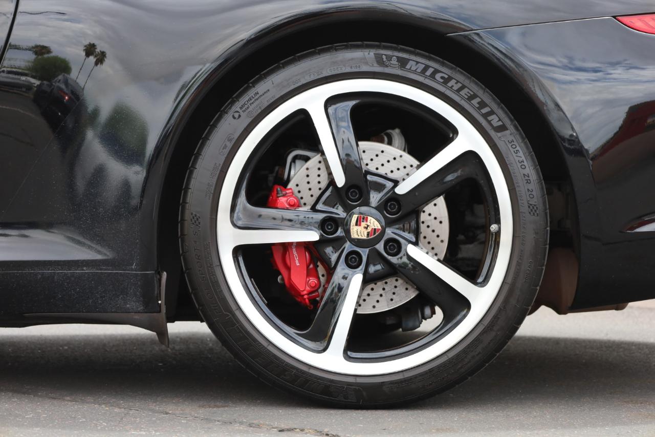 Porsche 911 Carrera S Cabriolet 2015