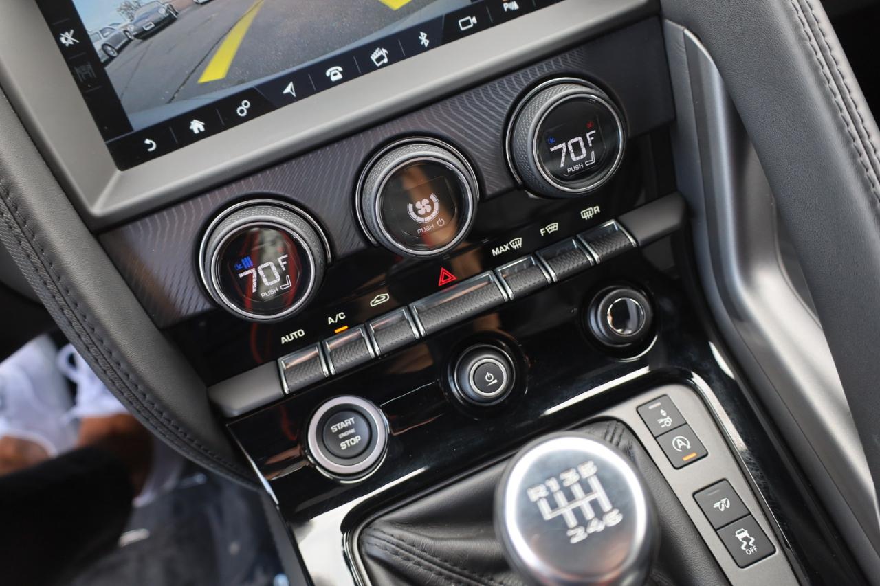 Jaguar F-Type R-Dynamic Convertible 8A 2019