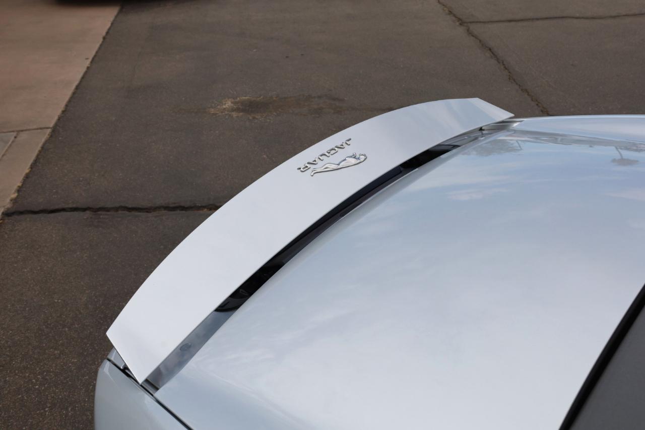 Jaguar F-Type R-Dynamic Convertible 8A 2019