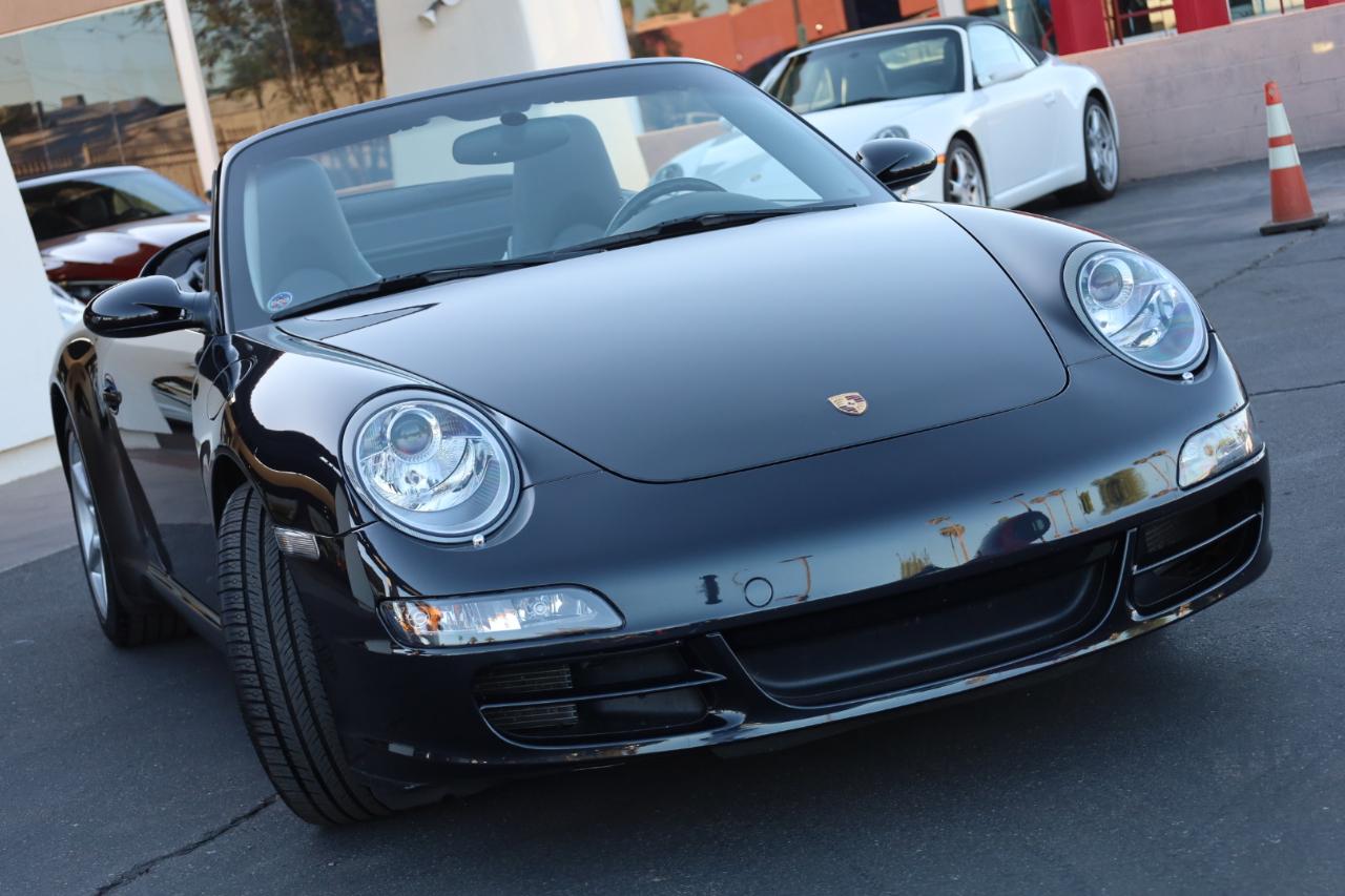 Porsche 911 Carrera Cabriolet 2006