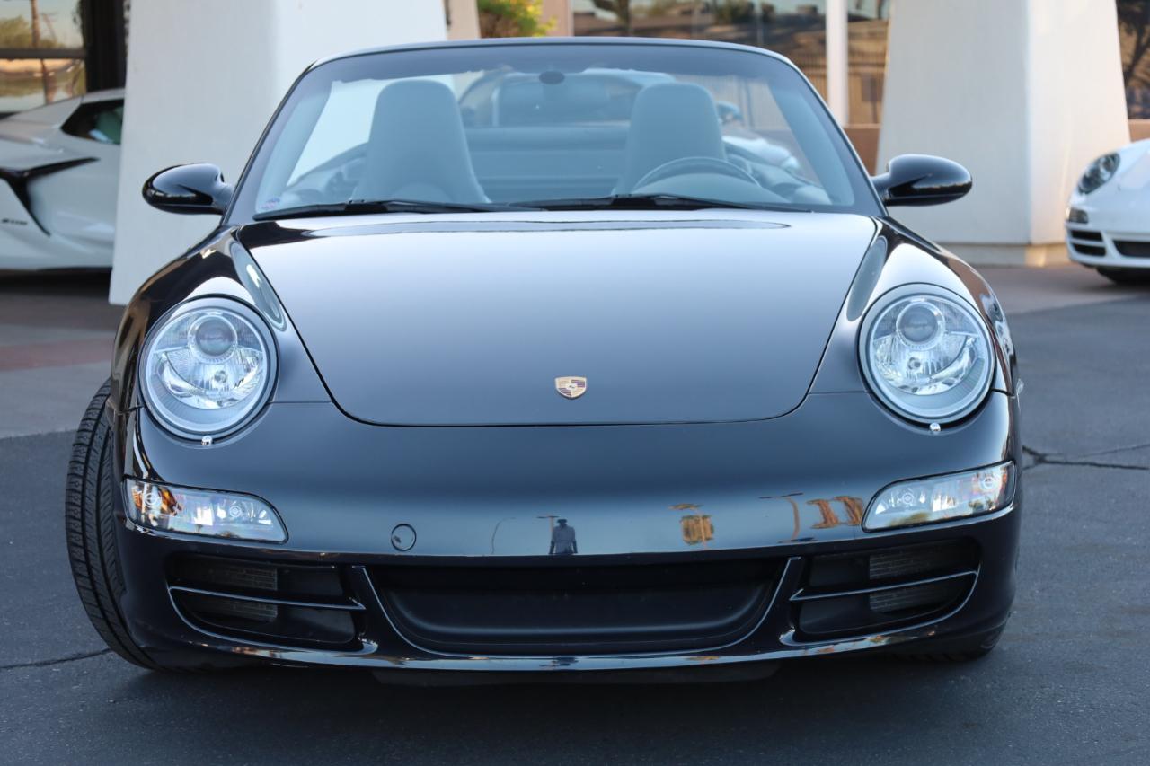 Porsche 911 Carrera Cabriolet 2006