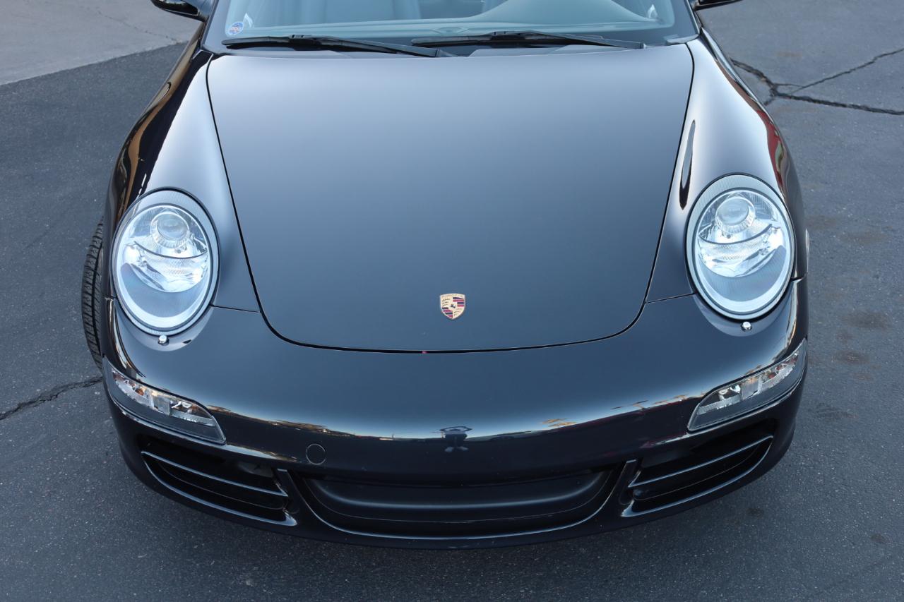 Porsche 911 Carrera Cabriolet 2006