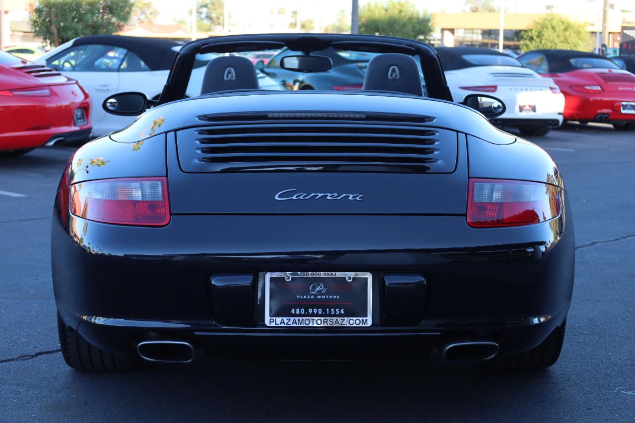Porsche 911 Carrera Cabriolet 2006