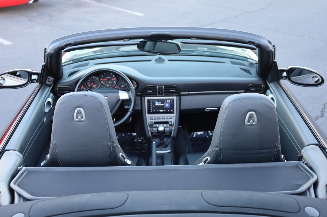 Porsche 911 Carrera Cabriolet 2006