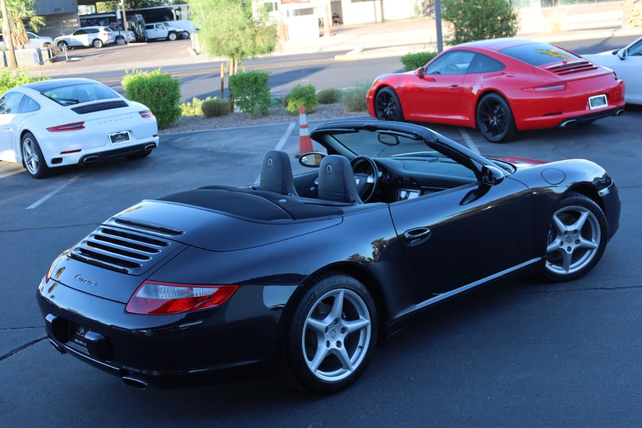 Porsche 911 Carrera Cabriolet 2006