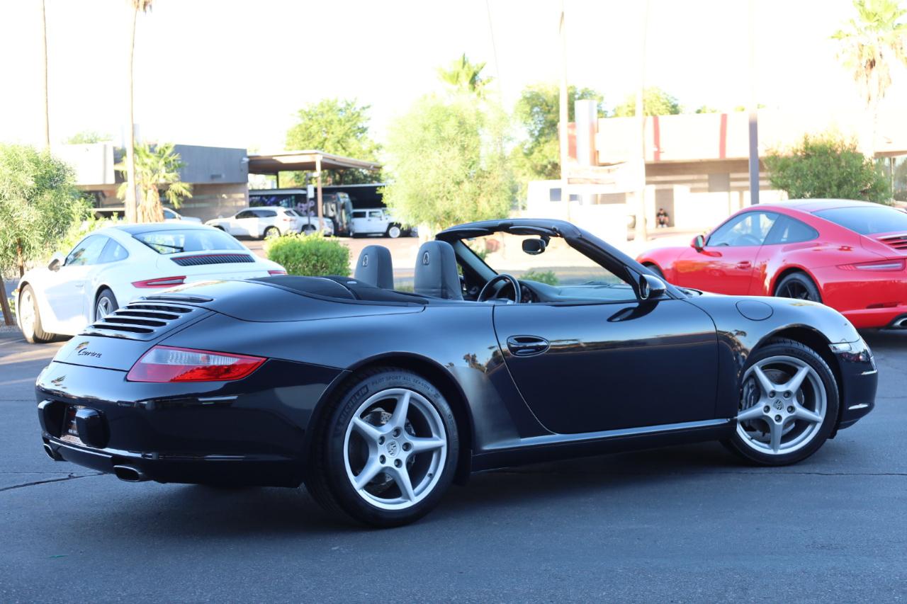 Porsche 911 Carrera Cabriolet 2006