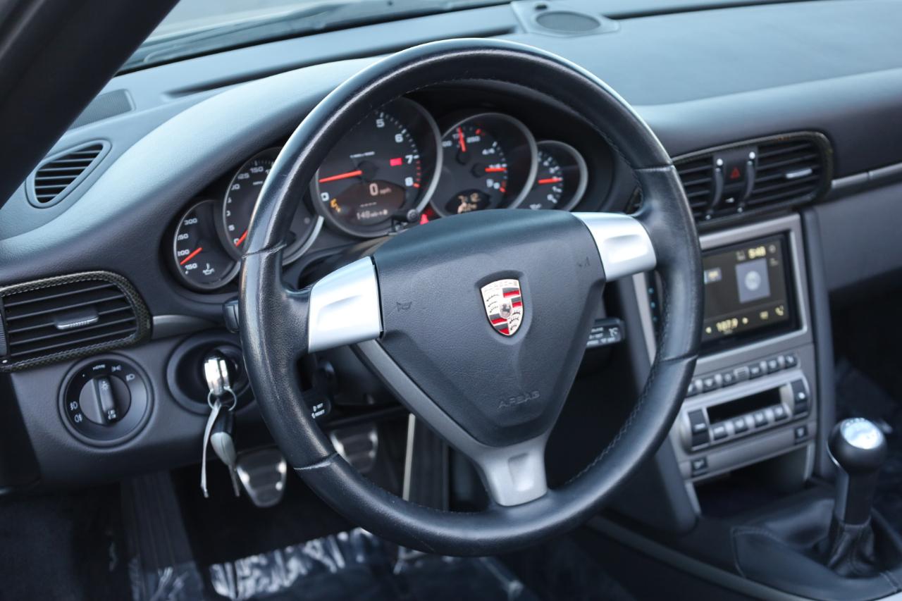 Porsche 911 Carrera Cabriolet 2006