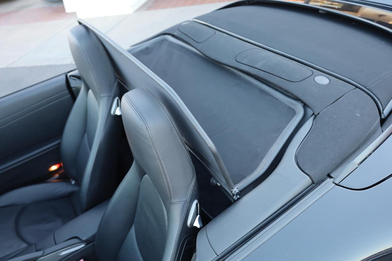 Porsche 911 Carrera Cabriolet 2006
