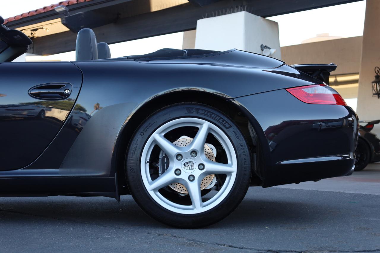 Porsche 911 Carrera Cabriolet 2006