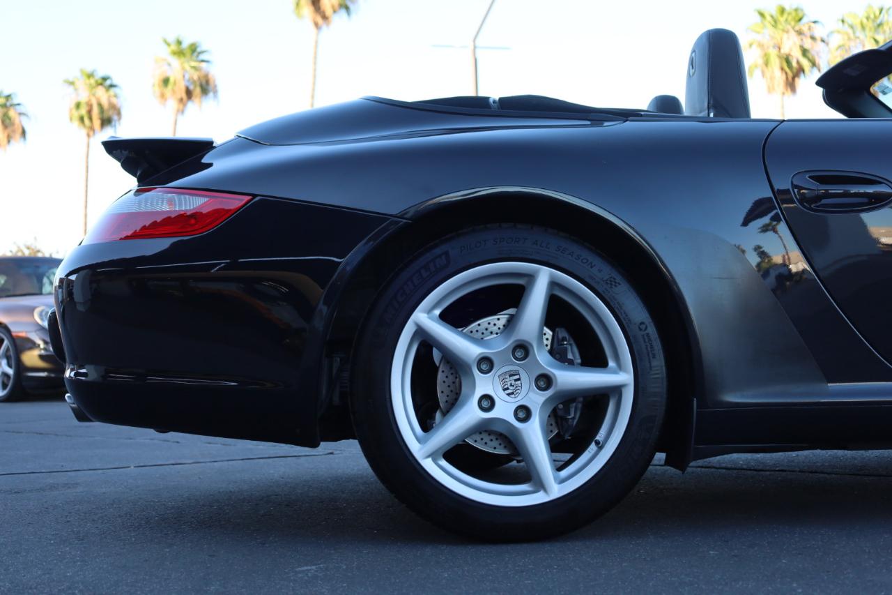 Porsche 911 Carrera Cabriolet 2006