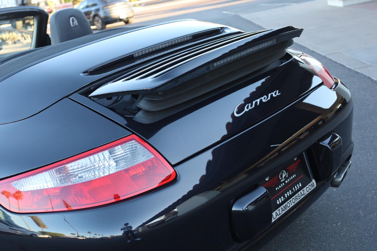 Porsche 911 Carrera Cabriolet 2006