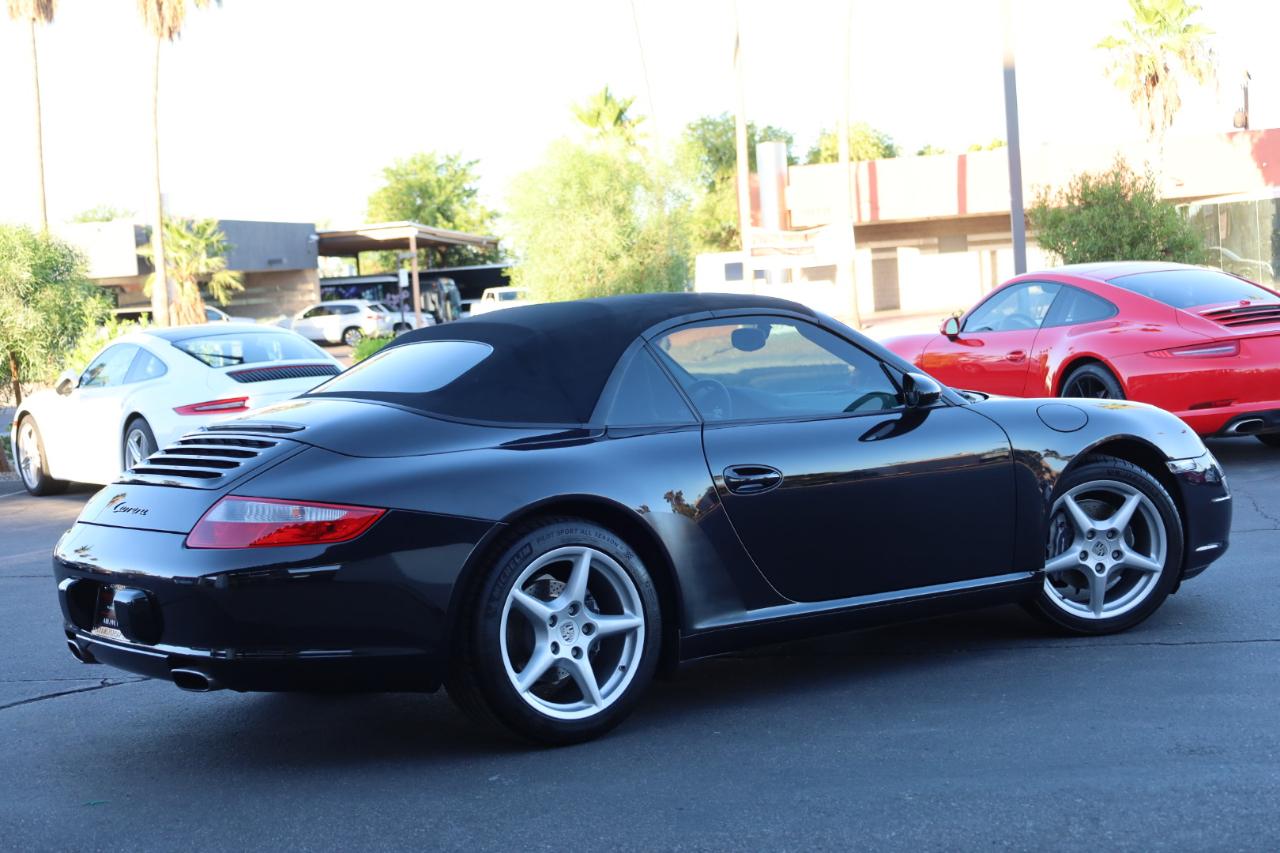 Porsche 911 Carrera Cabriolet 2006