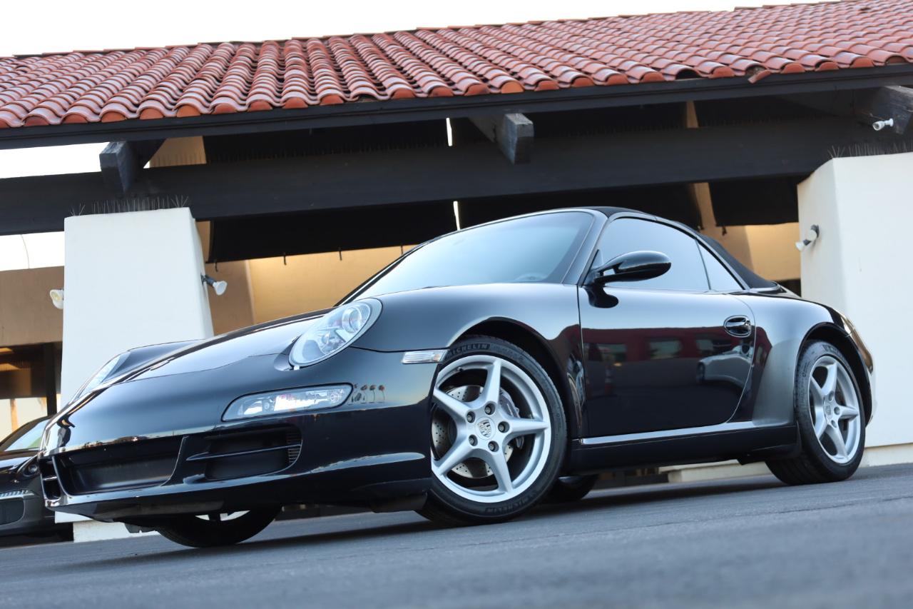Porsche 911 Carrera Cabriolet 2006