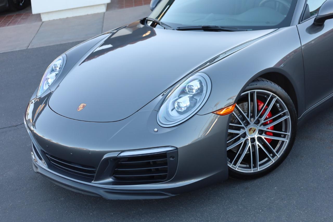 Porsche 911 Carrera S Coupe 2017