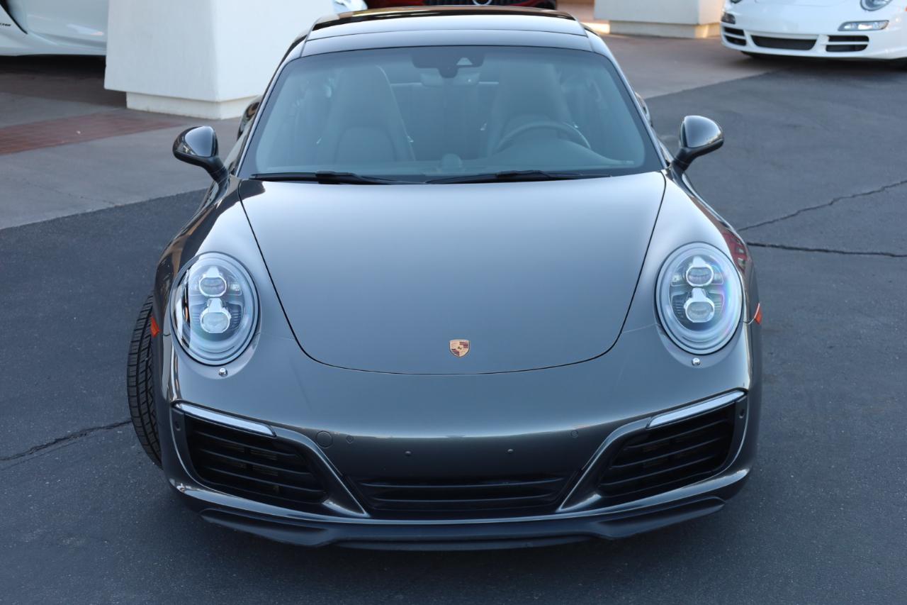Porsche 911 Carrera S Coupe 2017