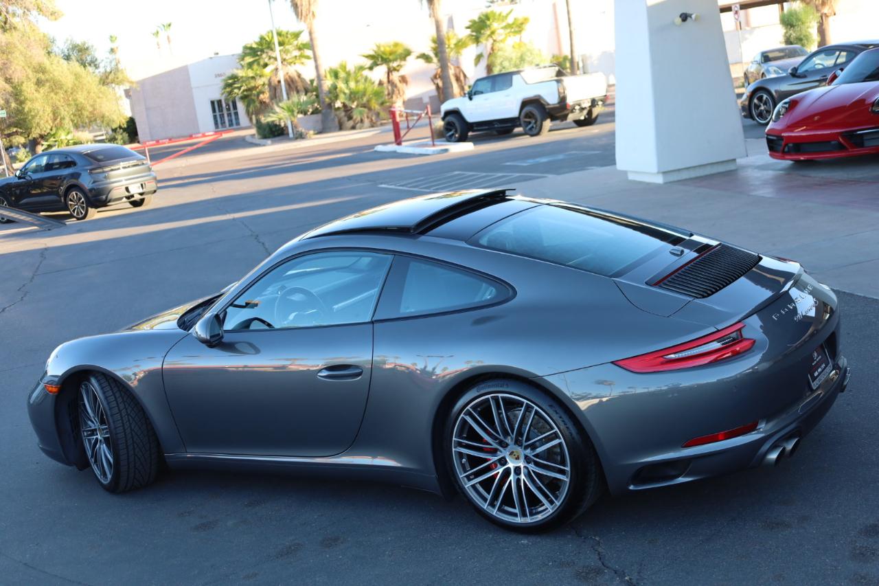 Porsche 911 Carrera S Coupe 2017