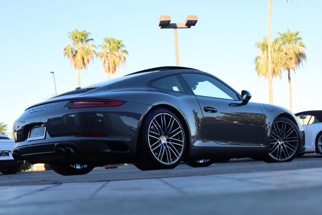 Porsche 911 Carrera S Coupe 2017