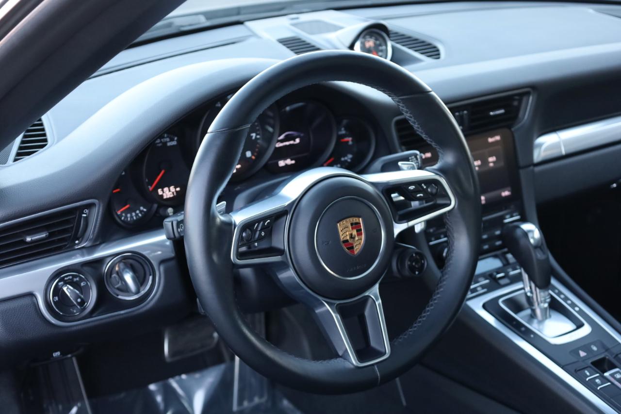 Porsche 911 Carrera S Coupe 2017