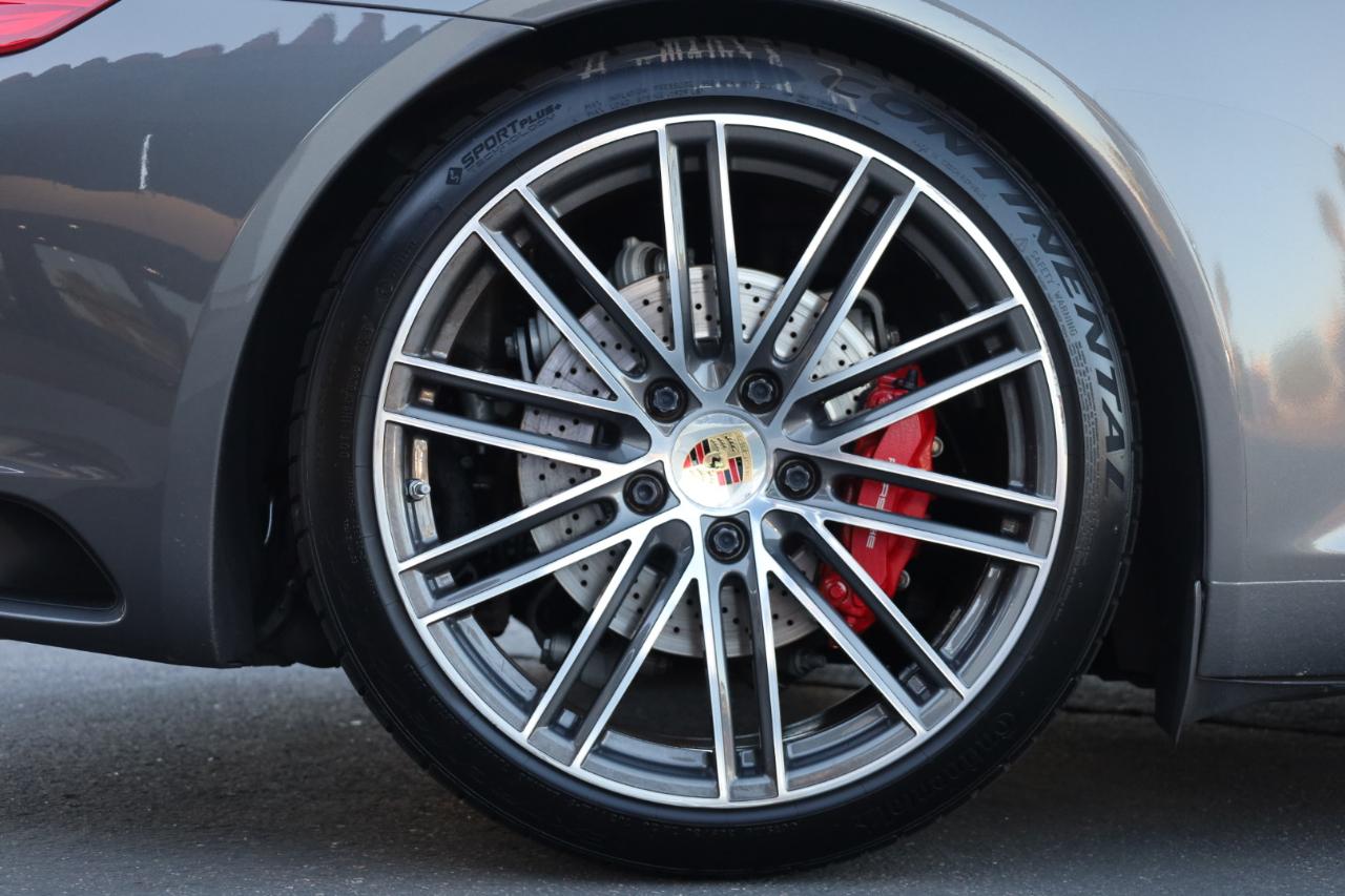 Porsche 911 Carrera S Coupe 2017