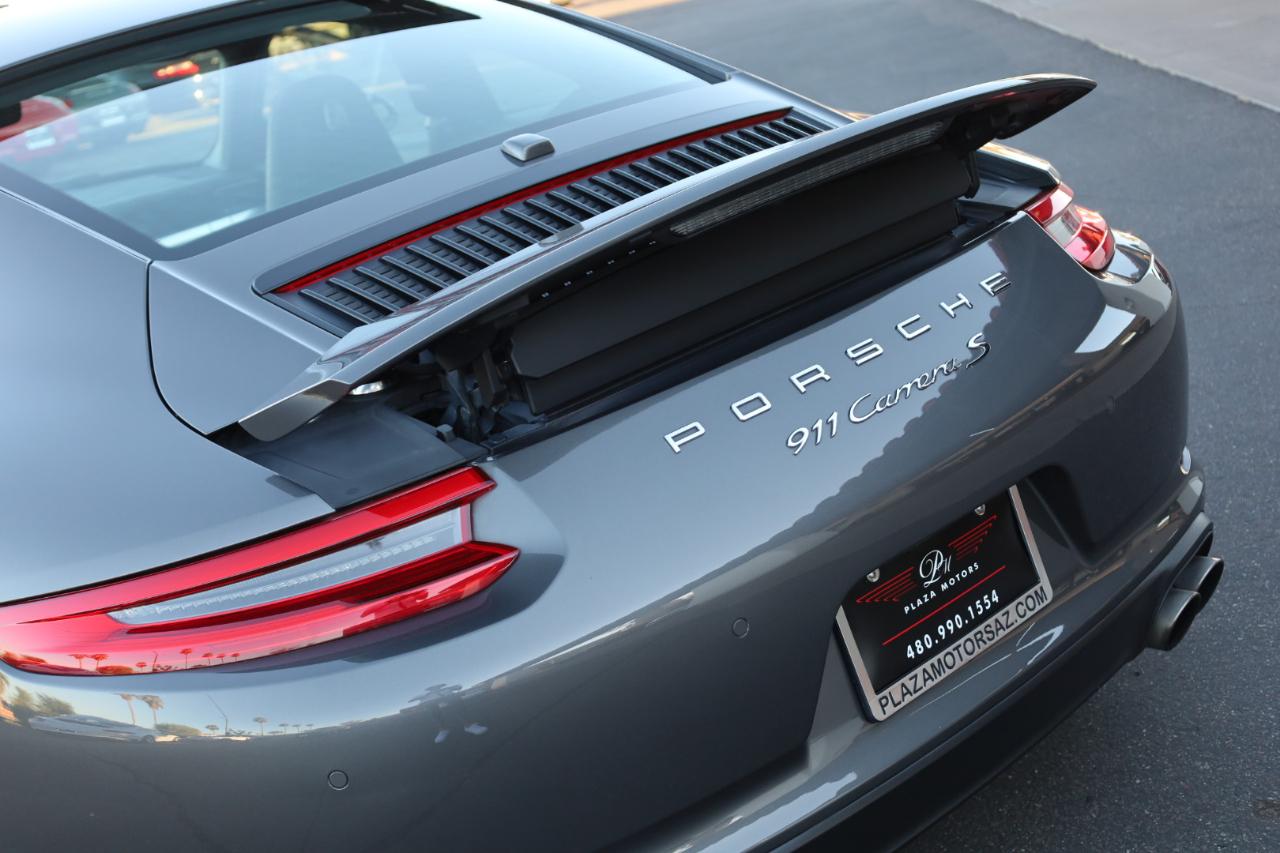 Porsche 911 Carrera S Coupe 2017