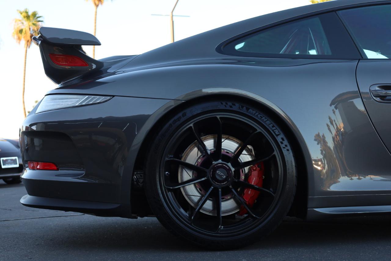 Porsche 911 GT3 2016