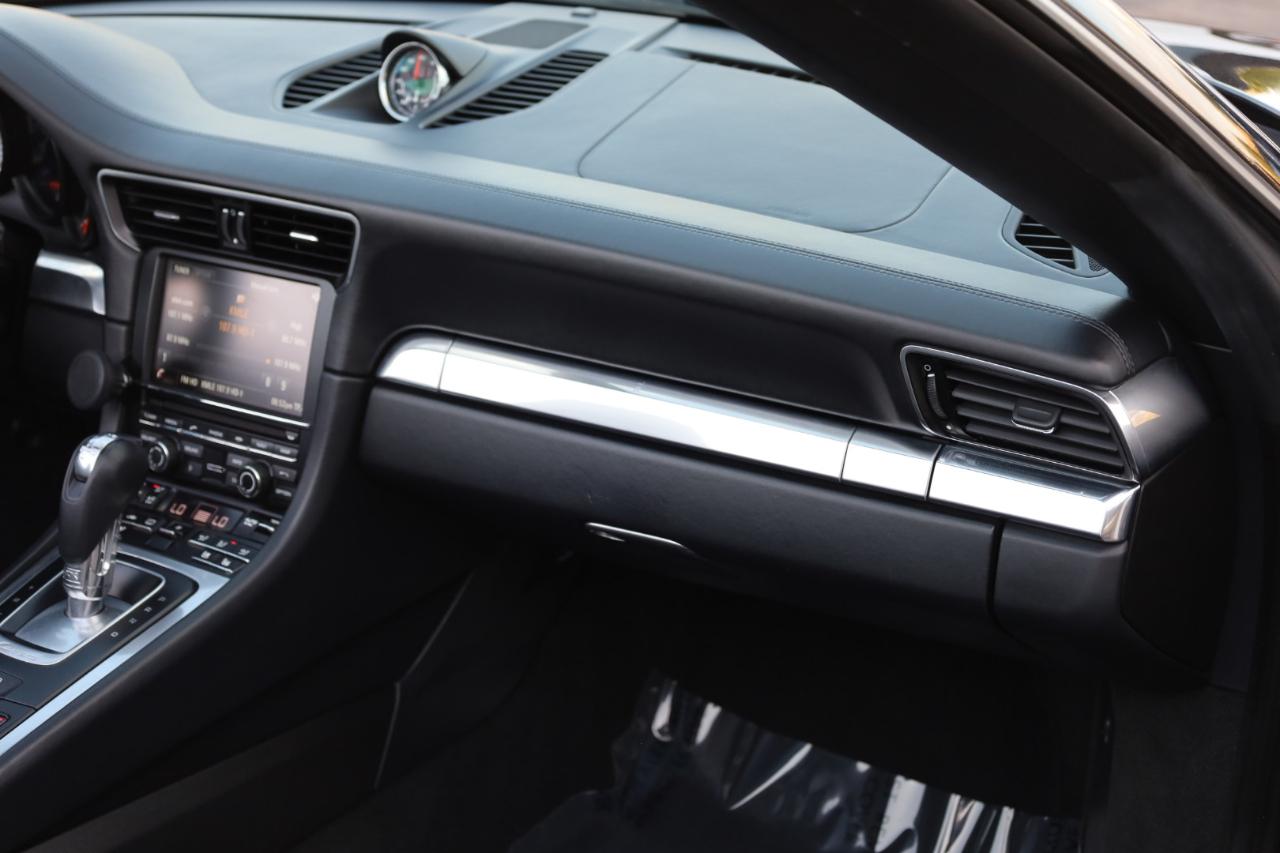 Porsche 911 Carrera S Cabriolet 2014