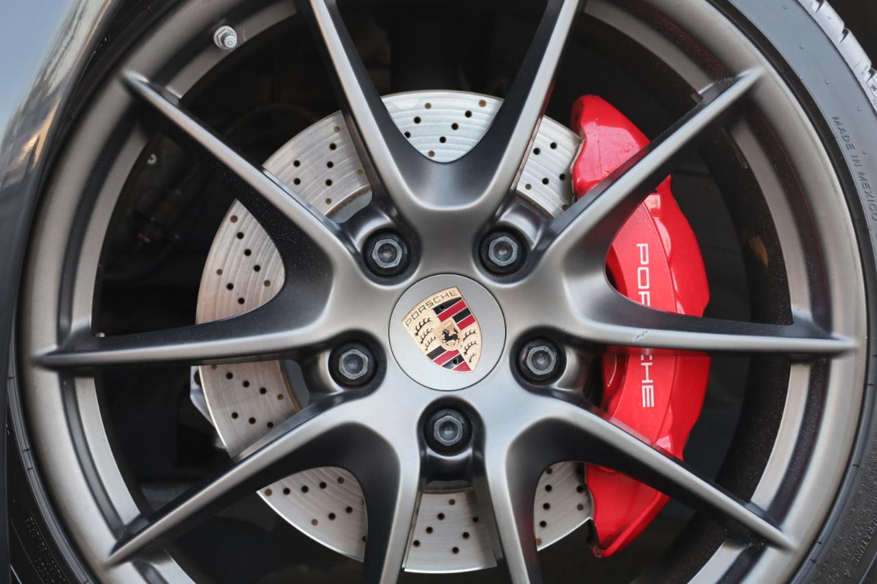 Porsche 911 Carrera S Cabriolet 2014