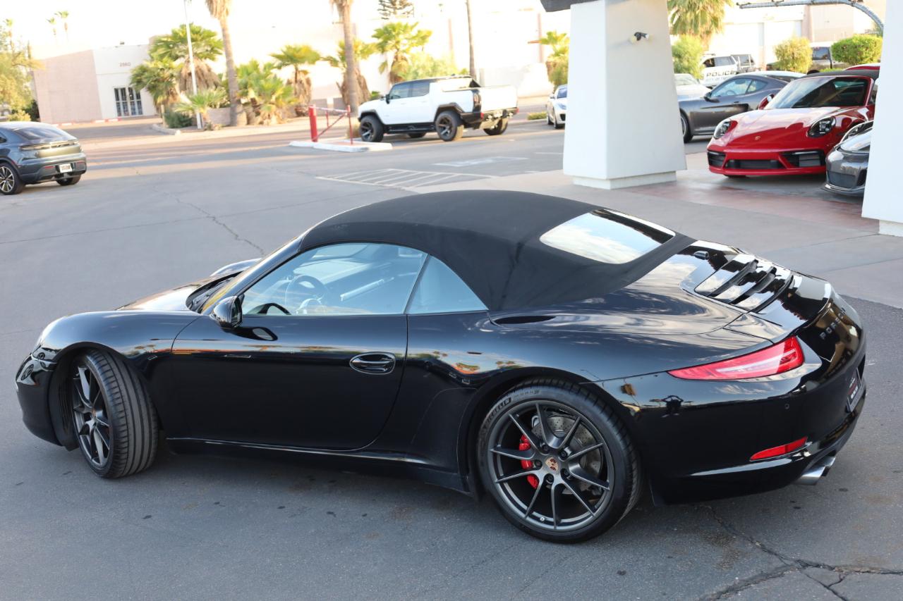 Porsche 911 Carrera S Cabriolet 2014