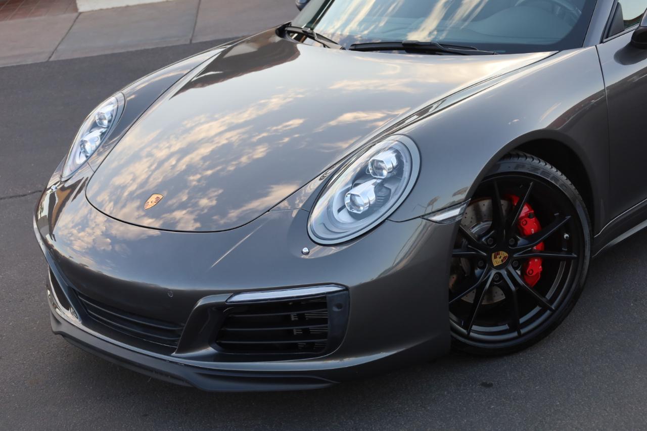 Porsche 911 Carrera 4S Coupe 2017