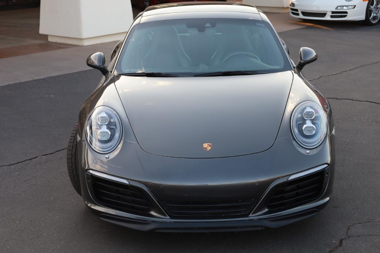 Porsche 911 Carrera 4S Coupe 2017