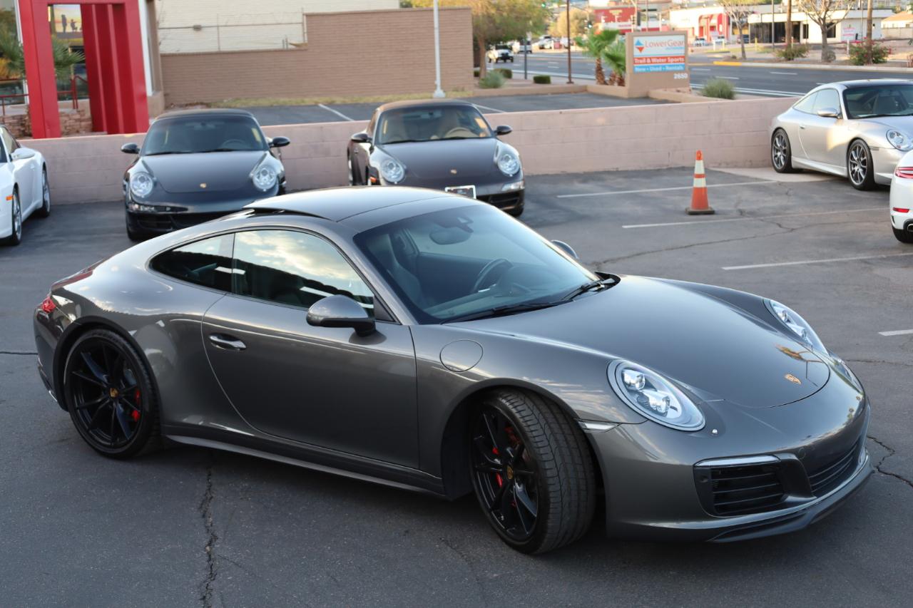 Porsche 911 Carrera 4S Coupe 2017