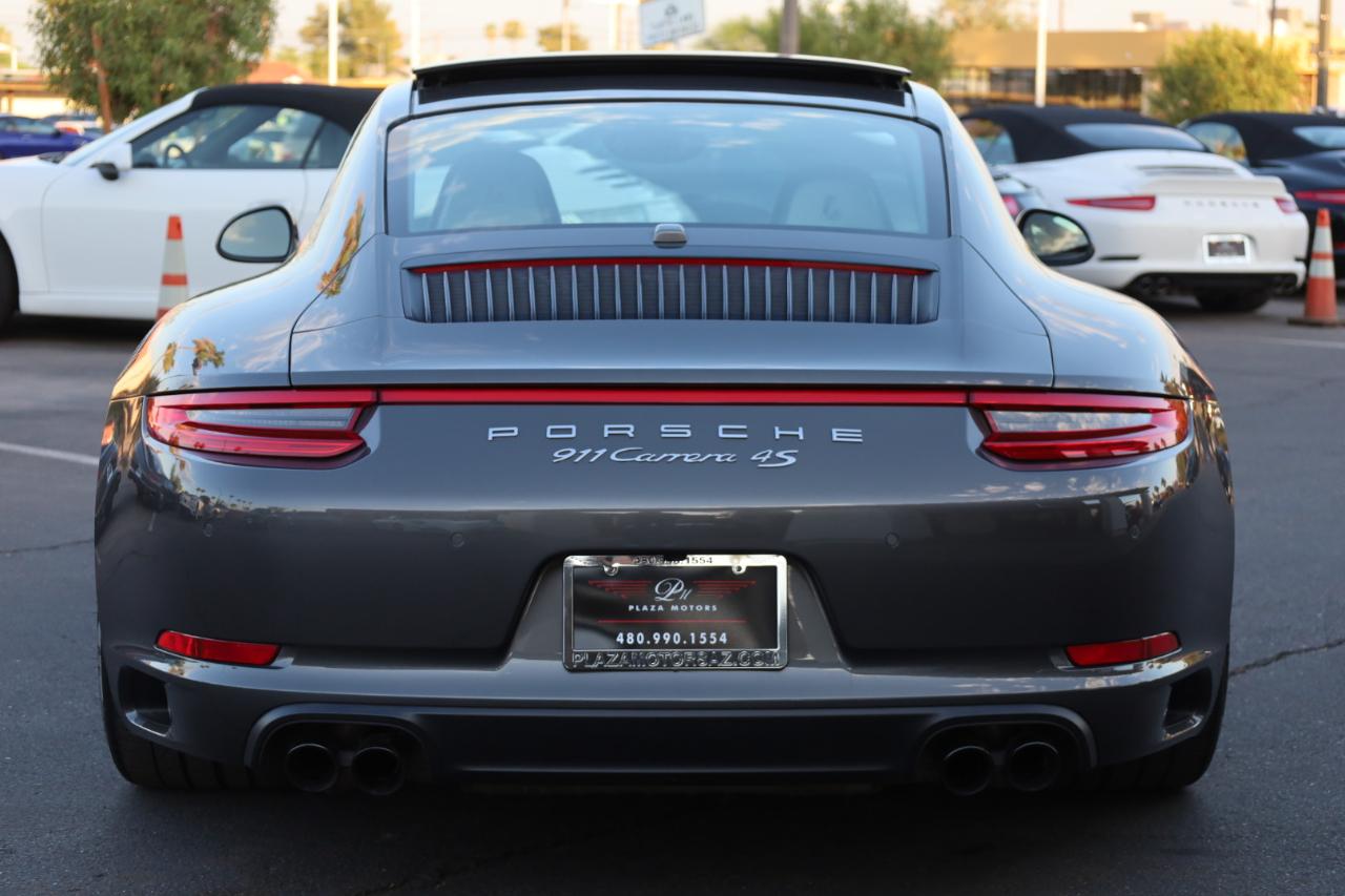 Porsche 911 Carrera 4S Coupe 2017