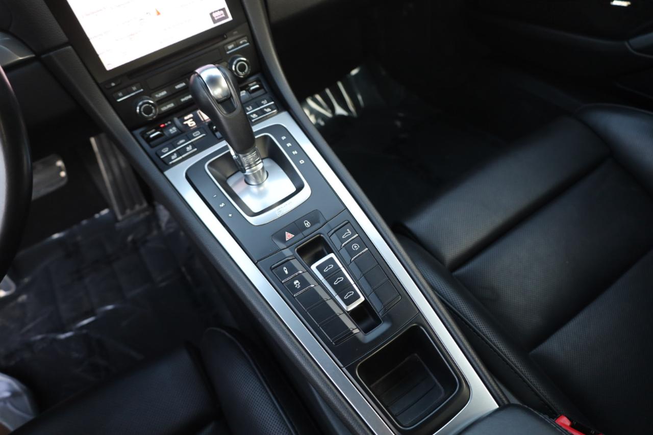 Porsche 911 Carrera 4S Coupe 2017