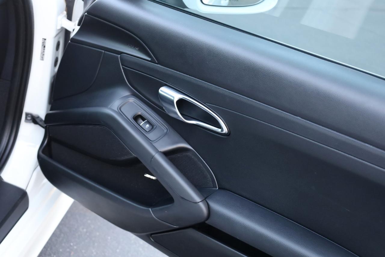 Porsche Cayman Coupe 2014