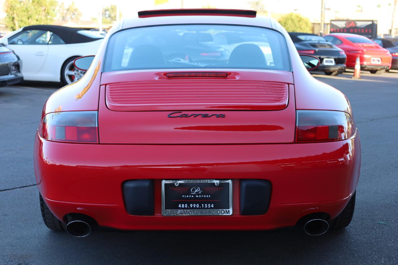 Porsche 911 Carrera Coupe 2000