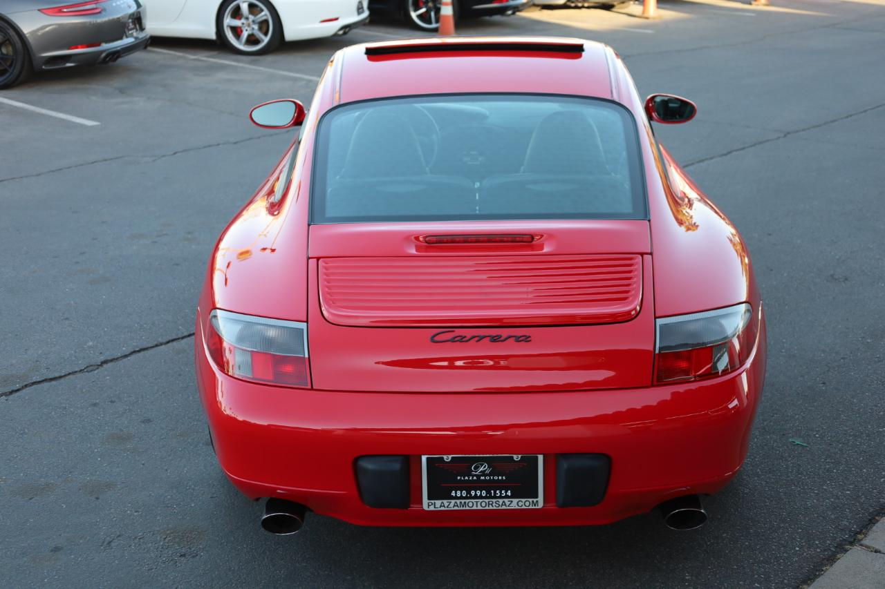 Porsche 911 Carrera Coupe 2000