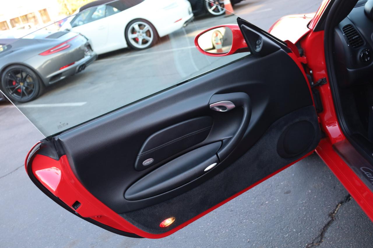 Porsche 911 Carrera Coupe 2000