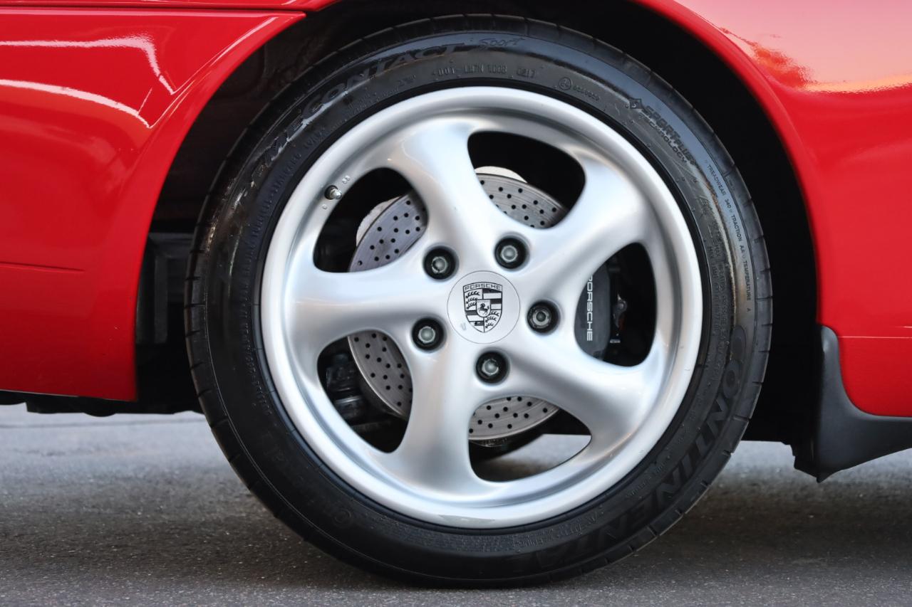 Porsche 911 Carrera Coupe 2000