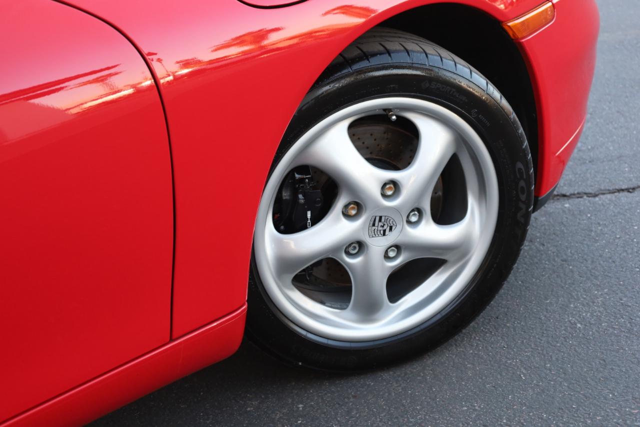 Porsche 911 Carrera Coupe 2000