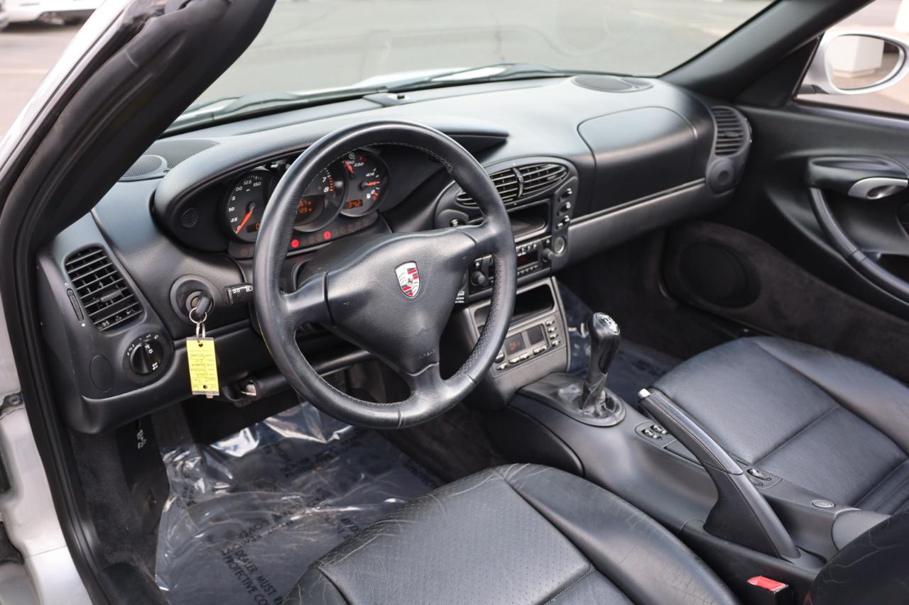 Porsche Boxster Base 2002