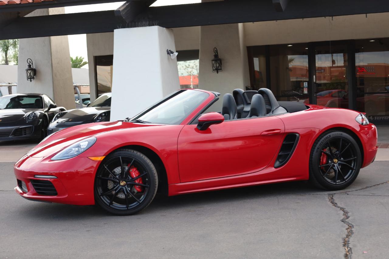 Porsche 718 Boxster S 2017