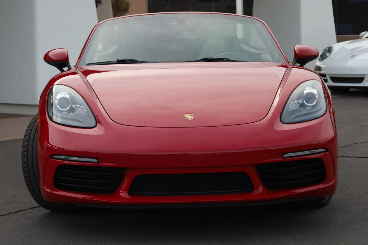 Porsche 718 Boxster S 2017