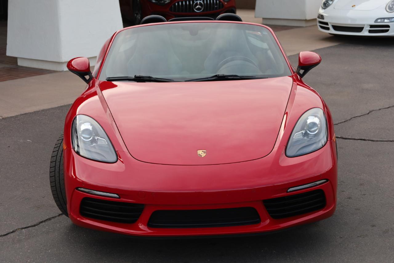 Porsche 718 Boxster S 2017