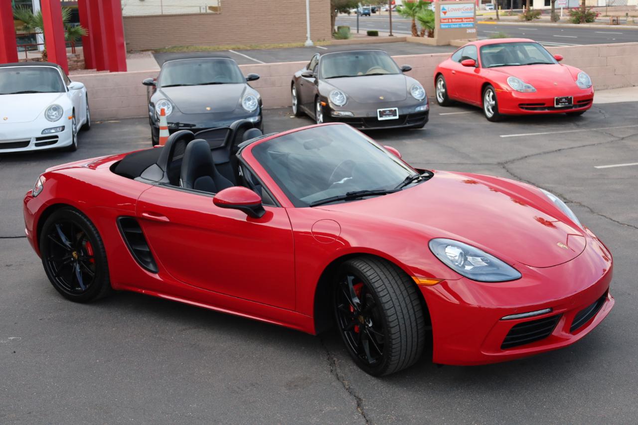 Porsche 718 Boxster S 2017