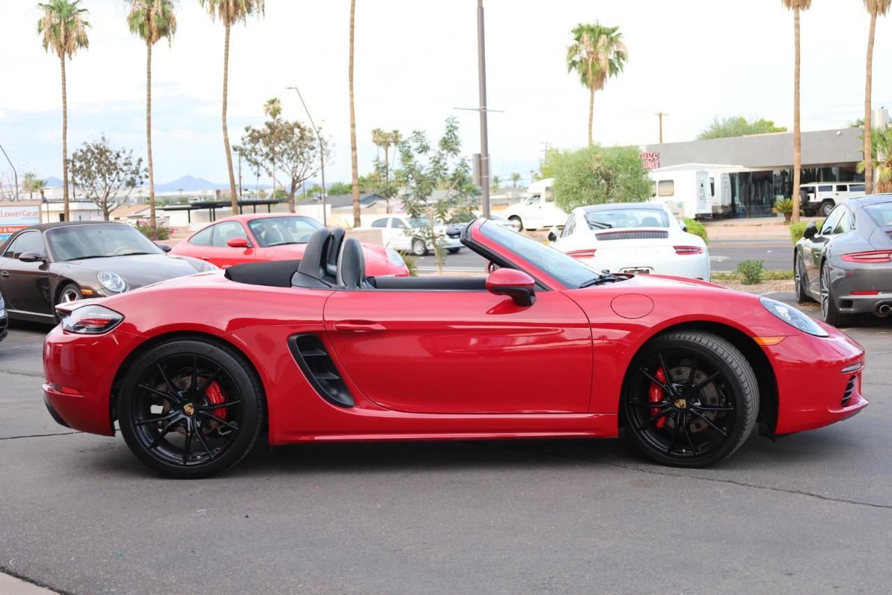 Porsche 718 Boxster S 2017