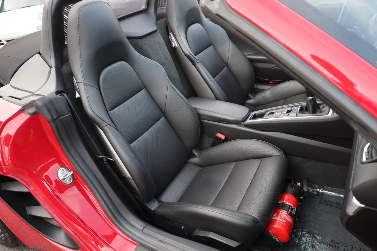 Porsche 718 Boxster S 2017