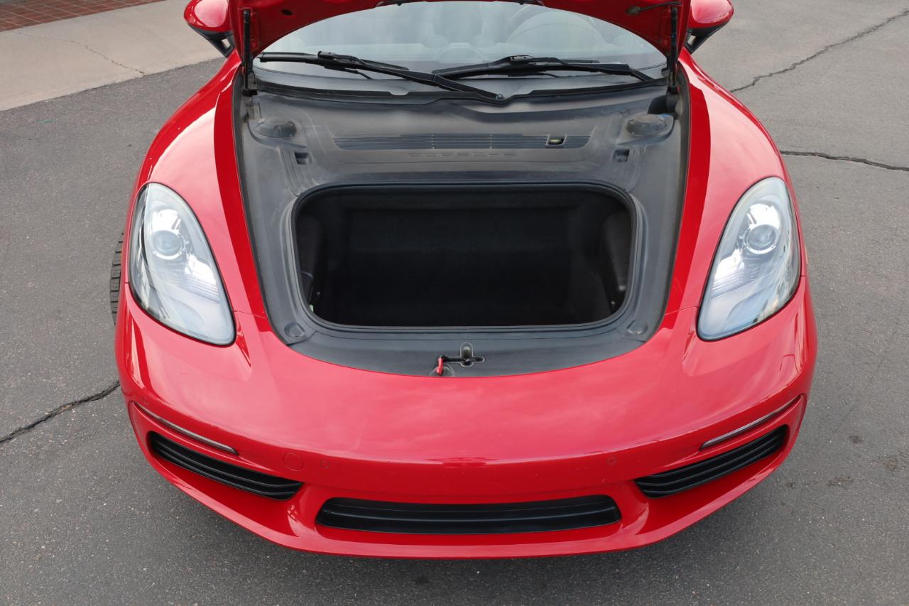 Porsche 718 Boxster S 2017