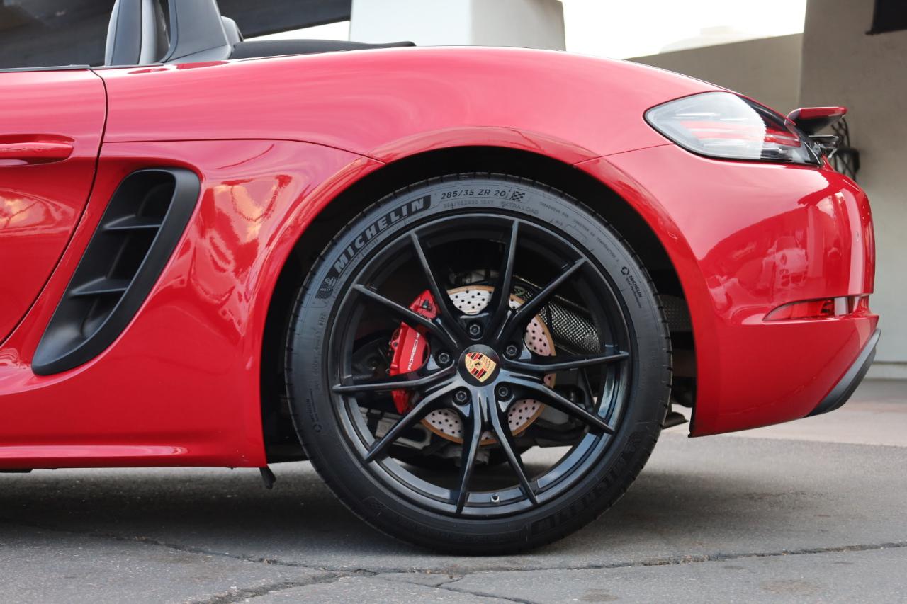 Porsche 718 Boxster S 2017