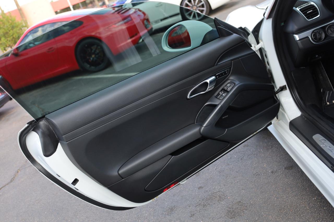 Porsche Cayman Coupe 2014